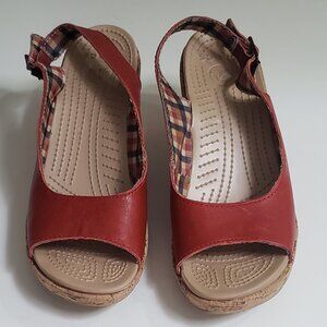 CROCS Leigh Sling Back Cork Wedge Sandal